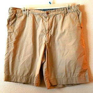 Woolrich Flat Front British Tan Shorts Size 40